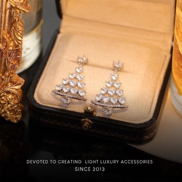 Christmas Sparkly Diamond Tassel Earrings