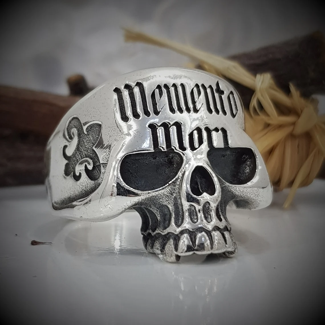 Memorial Mori Skull 925 Sterling Silver Ring