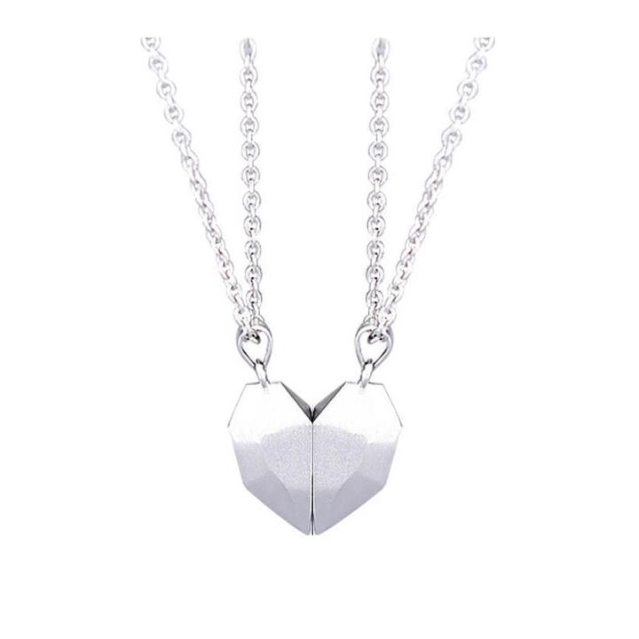 GIFTYLAND LOVE NECKLACE
