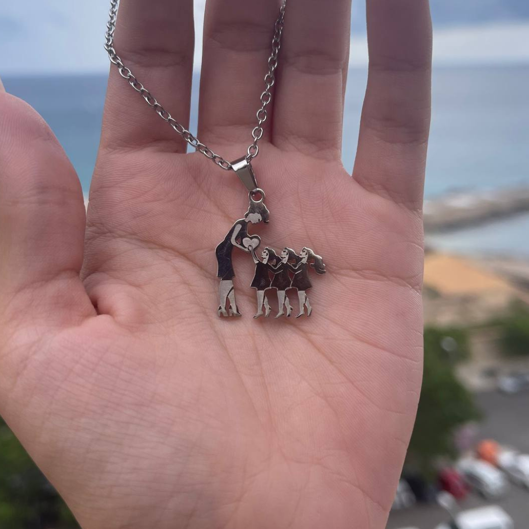 Necklace "MOTHER AND CHILDREN"